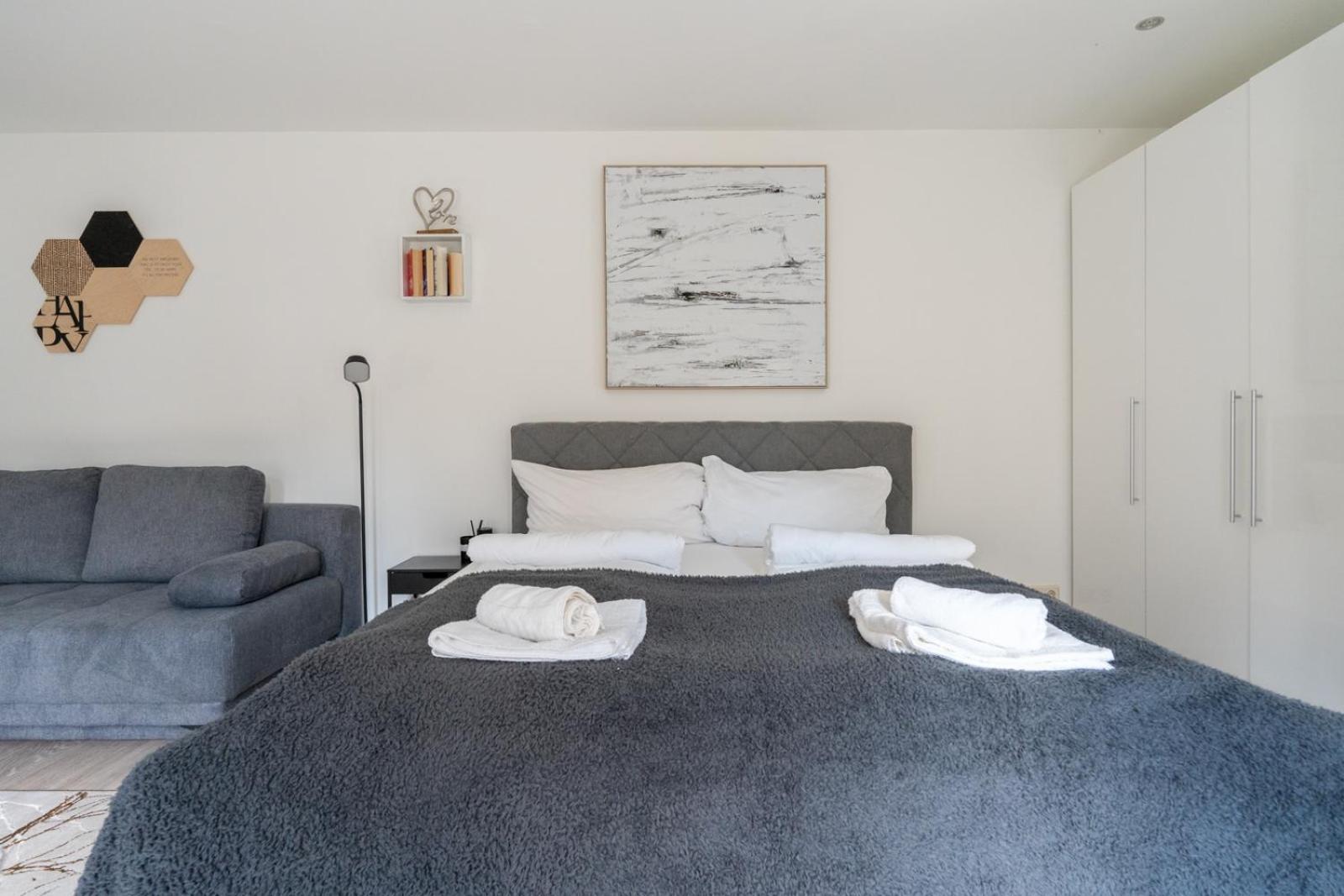 Wiener Juwel Zwischen Flughafen Und Stadtleben Appartement *